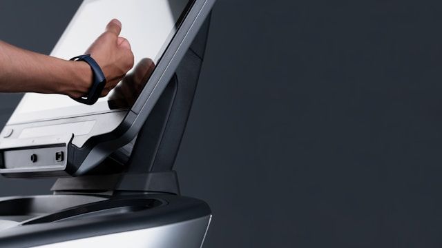 Nanocomposites Create Antimicrobial Coating for Touchscreens